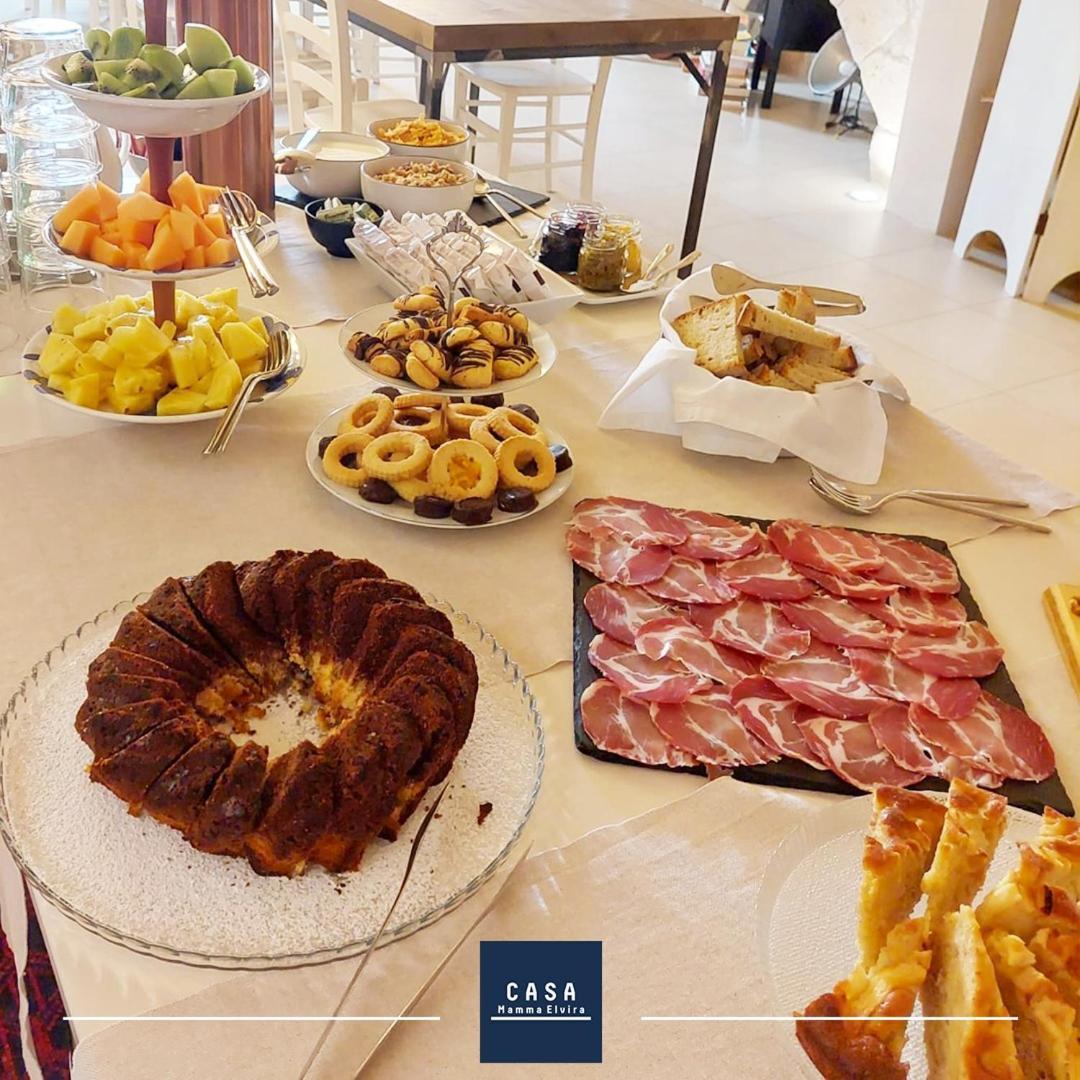 Casa Mamma Elvira Bed & Breakfast Lecce Exterior photo
